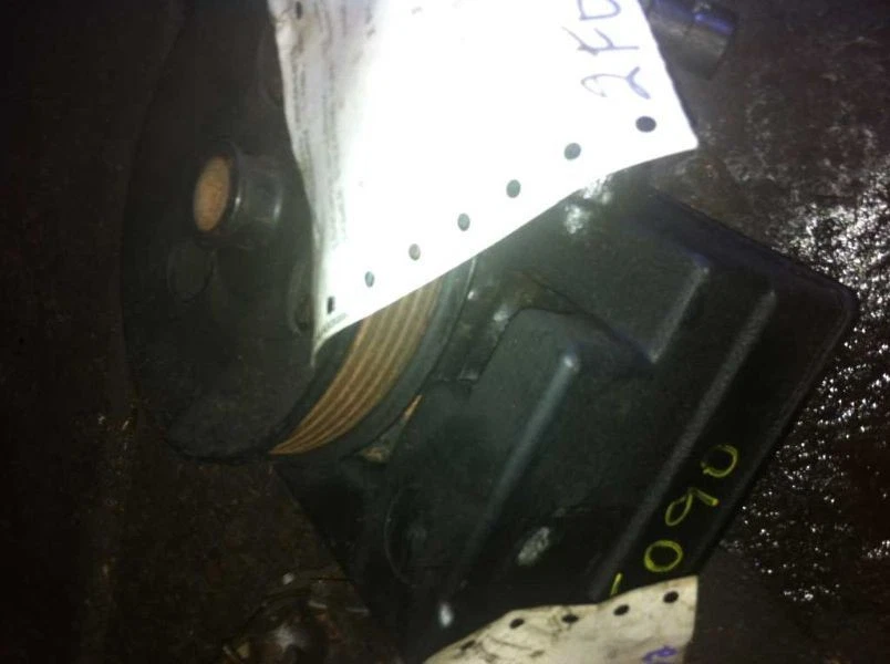 92 93 94 BONNEVILLE POWER STEERING PUMP - Image 3 of 4