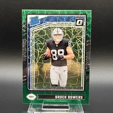 2024 Donruss Optic - Rated Rookie Brock Bowers #215 Green Velocity Prizm (RC)