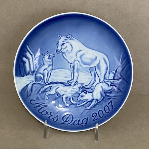 2007 Bing & Grondahl B&G Mother's Day Mors Dag Plate ~ Artic Fox & Kits ~Denmark