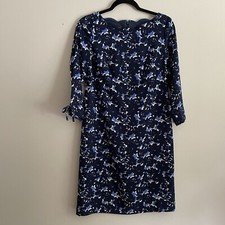 Talbots Women 2 Blue Floral Print Scallop Neckline 3/4 Sleeves Crepe Shift Dress