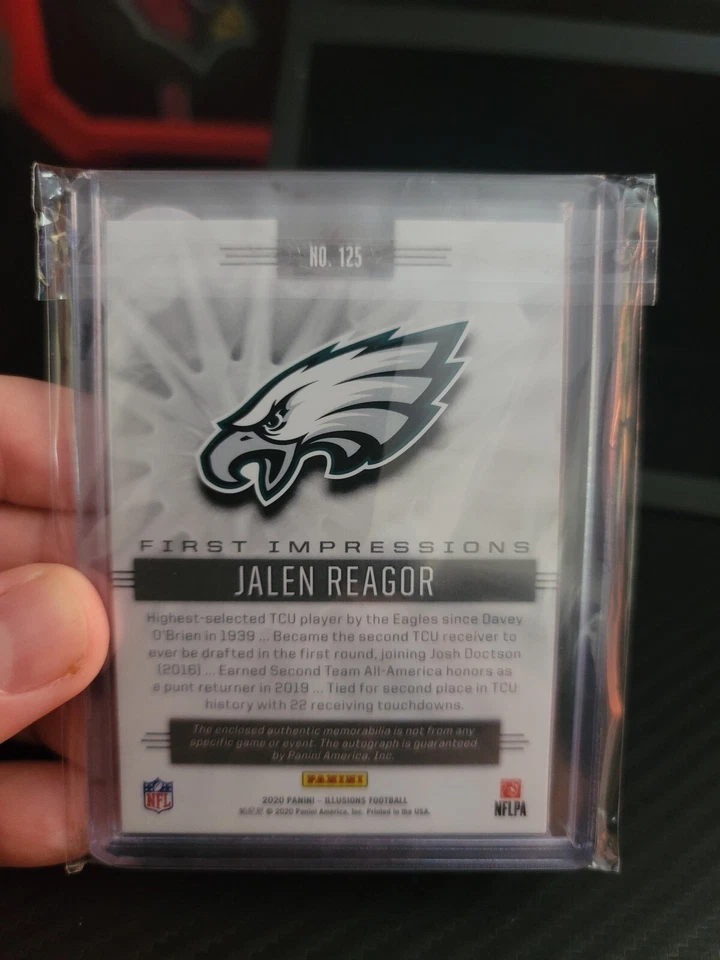 2020 PANINI ILLUSIONS JALEN REAGOR (RC) RPA FIRST IMPRESSIONS #125 142/299 - Image 3 of 4