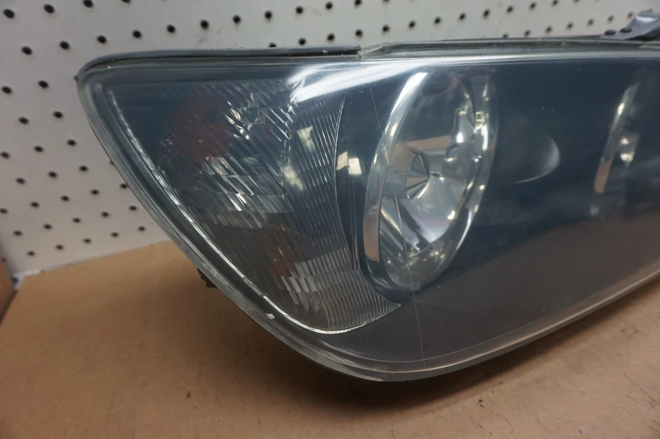 Faro oculto de xenón para pasajeros Lexus IS300 IS 300 RH 2001 2005 OEM 2002 2003 2004 Foto 2 de 4