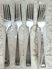 Oneida Moda Dinner Forks 8" Glossy 18/10 Stainless Ultra Premium Set  4 New