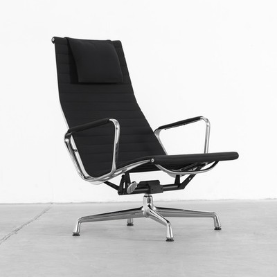 Vitra EA 124 Aluminium Chair Lounge von Charles Eames in Hopsak schwarz