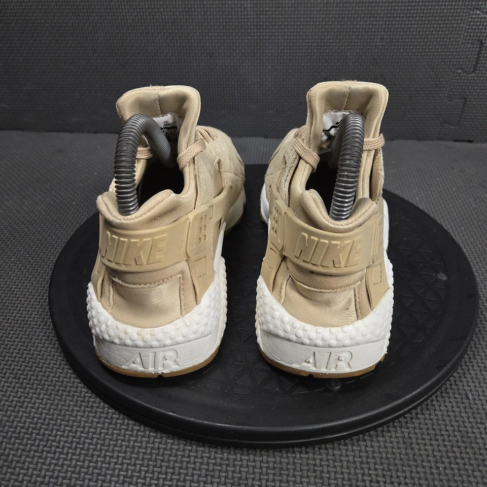 Nike Air Huarache Shoes Womens Sz 7.5 Tan Beige Suede AA0524-200 Sneakers Casual - Image 4 of 4