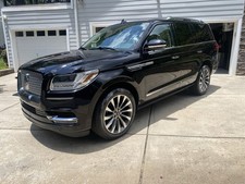 2019 Lincoln Navigator SELECT
