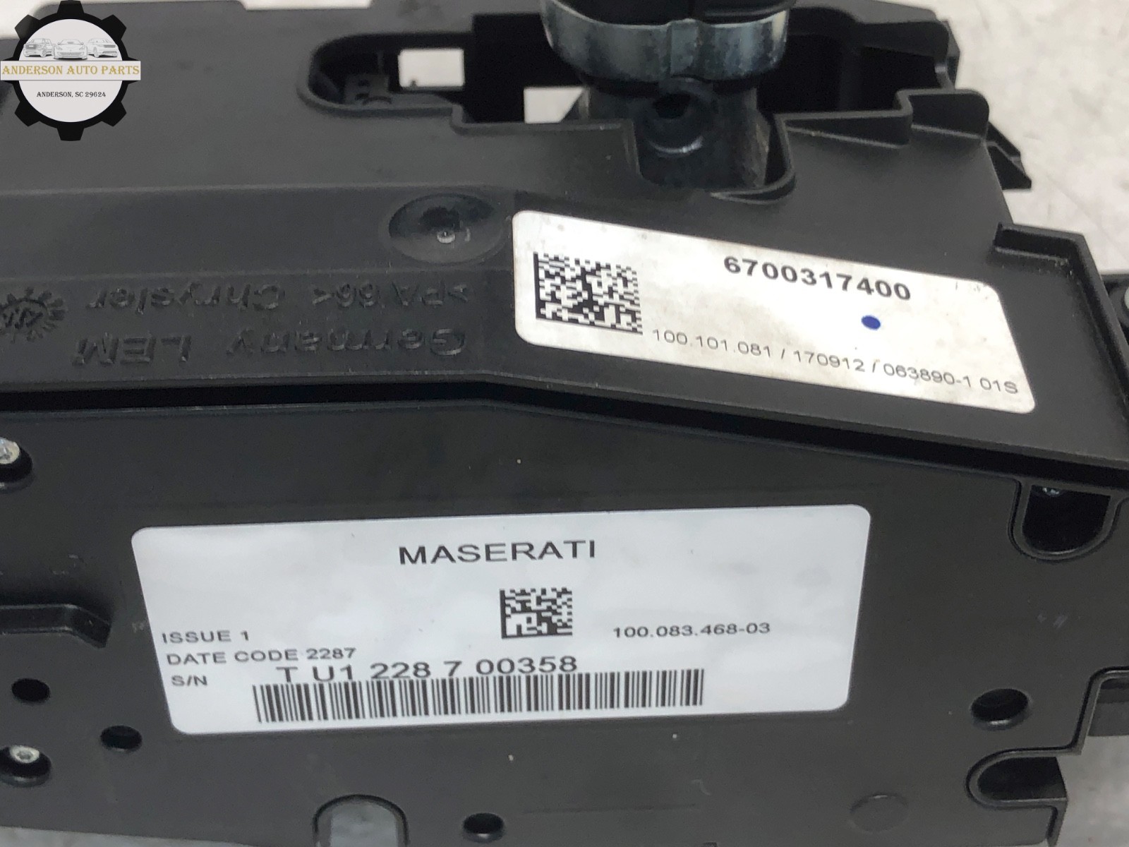 2017-2020 MASERATI LEVANTE AWD AUTOMATIC TRANSMISSION GEAR SHIFTER SELECTOR OEM