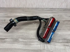2002 GMC Yukon V8 5.3L 4x2 ECM ECU Wiring Harness Plug Connector OEM.