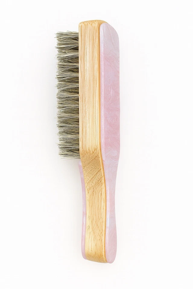 🌸 Mini cepillo de pelo rosa cerdas de jabalí - Brilla y suaviza con estilo Foto 3 de 4