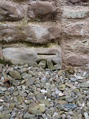 Foto 6x4 OS Benchmark - Cockshutford, Patch Cottage Abdon An OS Schnittmarke c2017