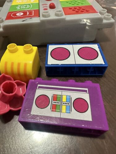Yo Gabba Gabba - Mega Bloks Boom Box Face Part - Works+ FIGURES+Blocks - Picture 4 of 4