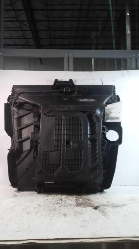 2017 Audi Q7 Air Cleaner Assembly OEM 3.0L Silver 117K Miles 4M0133837A Foto 2 de 4