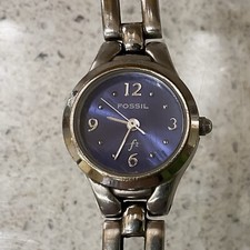 Fossil F2 Es-9103 340102 Womens Watch with Round Blue Face