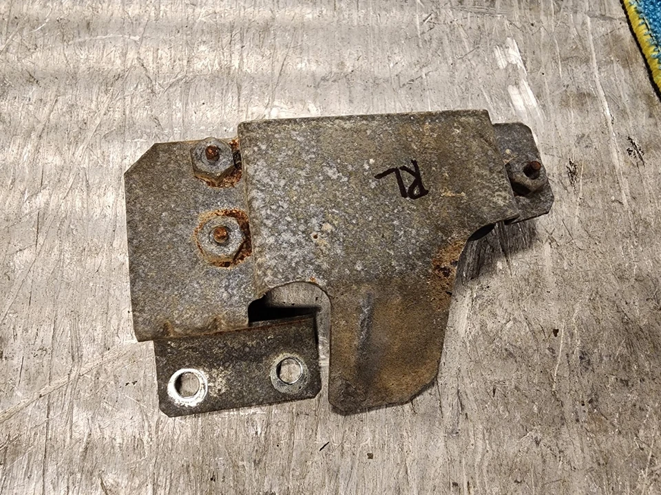 04-08 Sensor de monitoreo de presión de neumáticos Maserati Quattroporte con soporte 191443 Foto 4 de 4