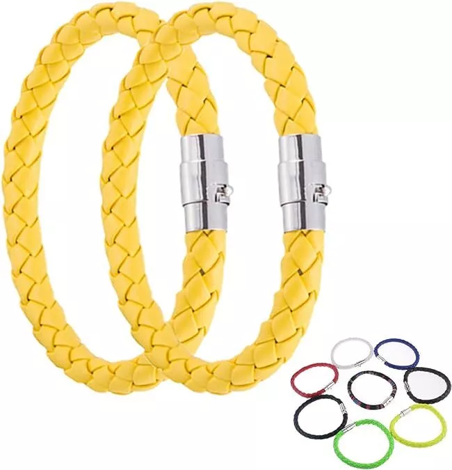 Couple cuff outlet