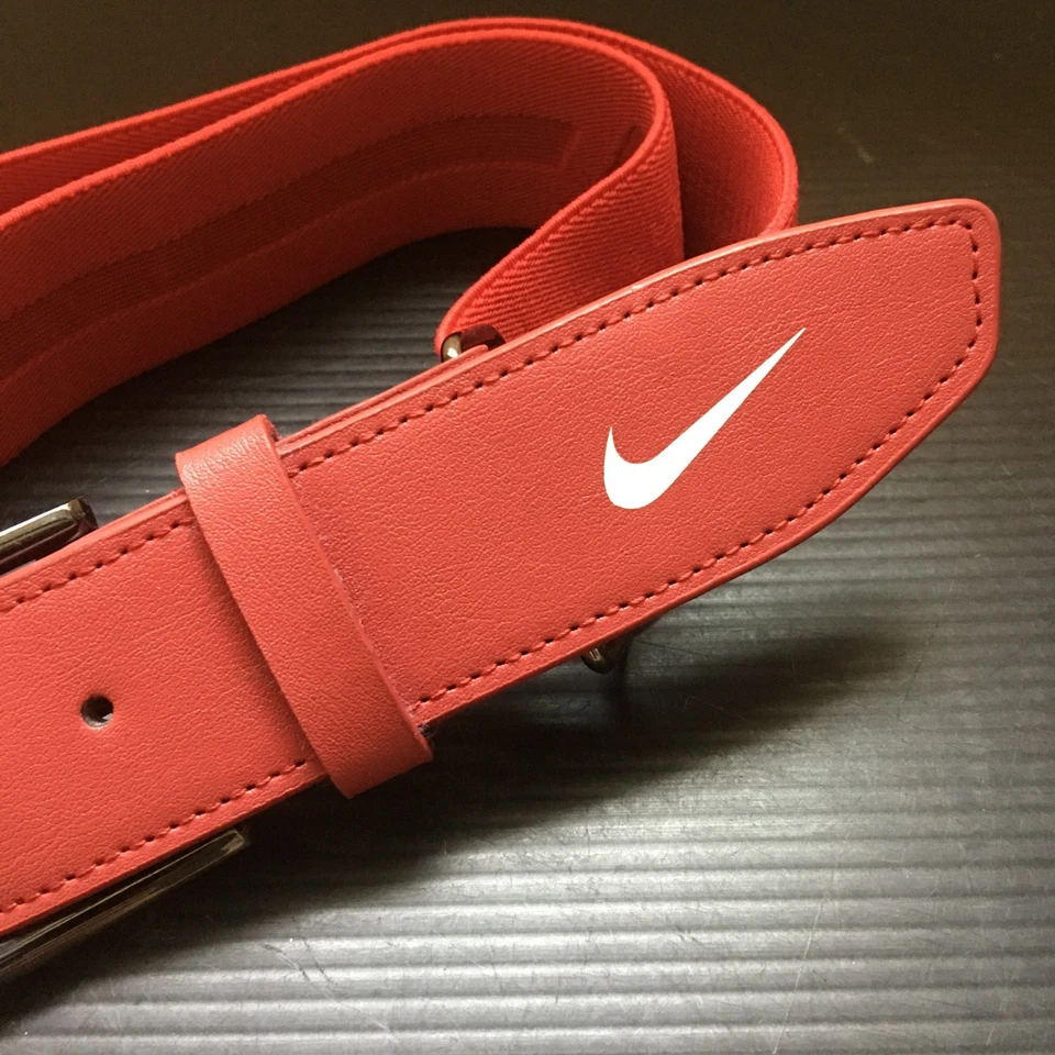 Nike Elegante Cinturón Elástico Rojo Cuero PU y Poliéster Combo Diseño Talla Única Foto 2 de 4
