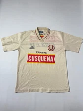 camiseta de fútbol UNIVERSITARIO LIMA (peru ) UMBRO 2003 home T.m (9/10)