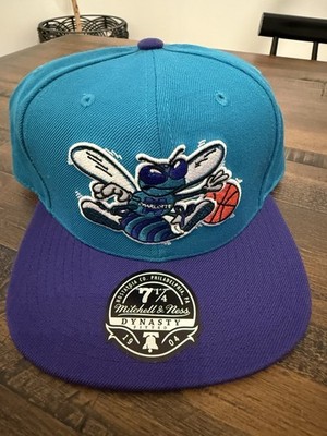 MENS MITCHELL & NESS NBA HWC Charlotte HORNETS Fitted Hat 7 1/4 Teal Purple $44