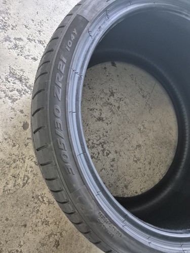 1x NEU Pirelli P Zero 305/30 ZR21 104Y XL NF0 Sommerreifen Porsche Taycan DOT23 - Bild 2 von 5