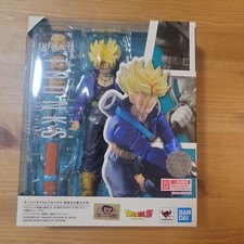 Figura coleccionable 13+ SH Figuarts Super Saiyajin Trunks