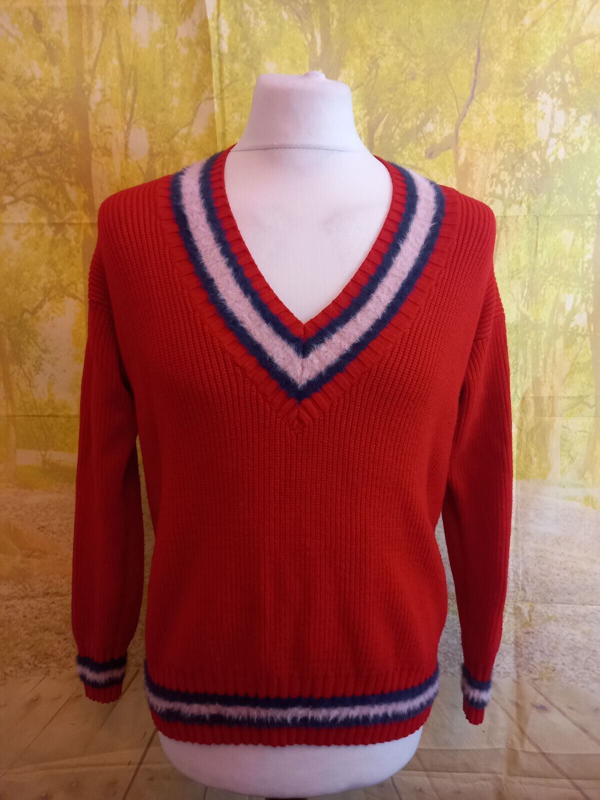 Mango Basics V Neck Jumper. UK women's size Medium