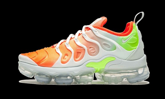 vapormax plus tropical