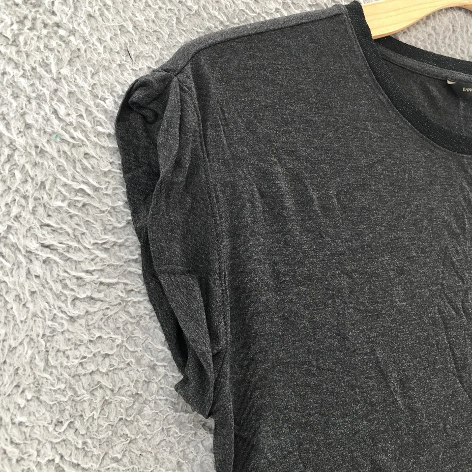 Banana Republic T-Shirt Womens Medium Gray Cap Sleeve Round Neck Rayon Casual - Image 4 of 4