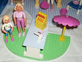 Lego Belville Horse Stable 7585 Mansion with Pool 5890 Dance Studio 5835 Ice Cream Parlor 5830
