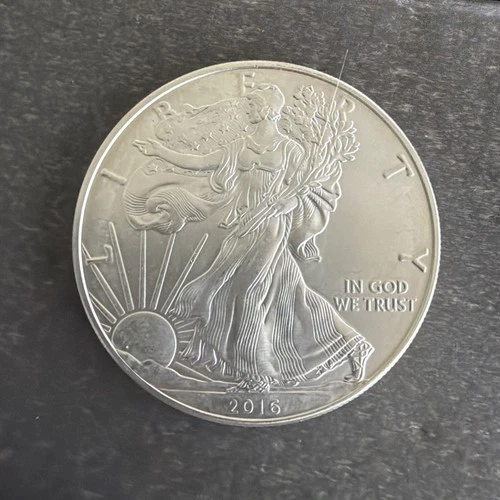 2016 DATED .999 FINE SILVER EAGLE WALKING LIBERTY DOLLAR BULLION ROUND COIN BU