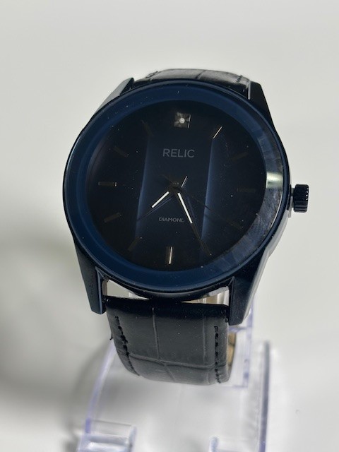 Relic by Fossil Men's Diamond Accent Dress Watch Blue Model