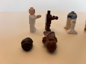 LEGO STAR WARS 7965 MILLENNIUM FALCON 99% COMPLETE WITH FIGURES NO INSTRUCTIONS