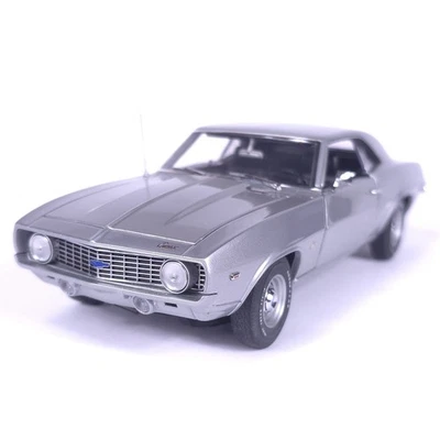 Danbury Mint Chevrolet Camaro Contemporary Manufacture Diecast