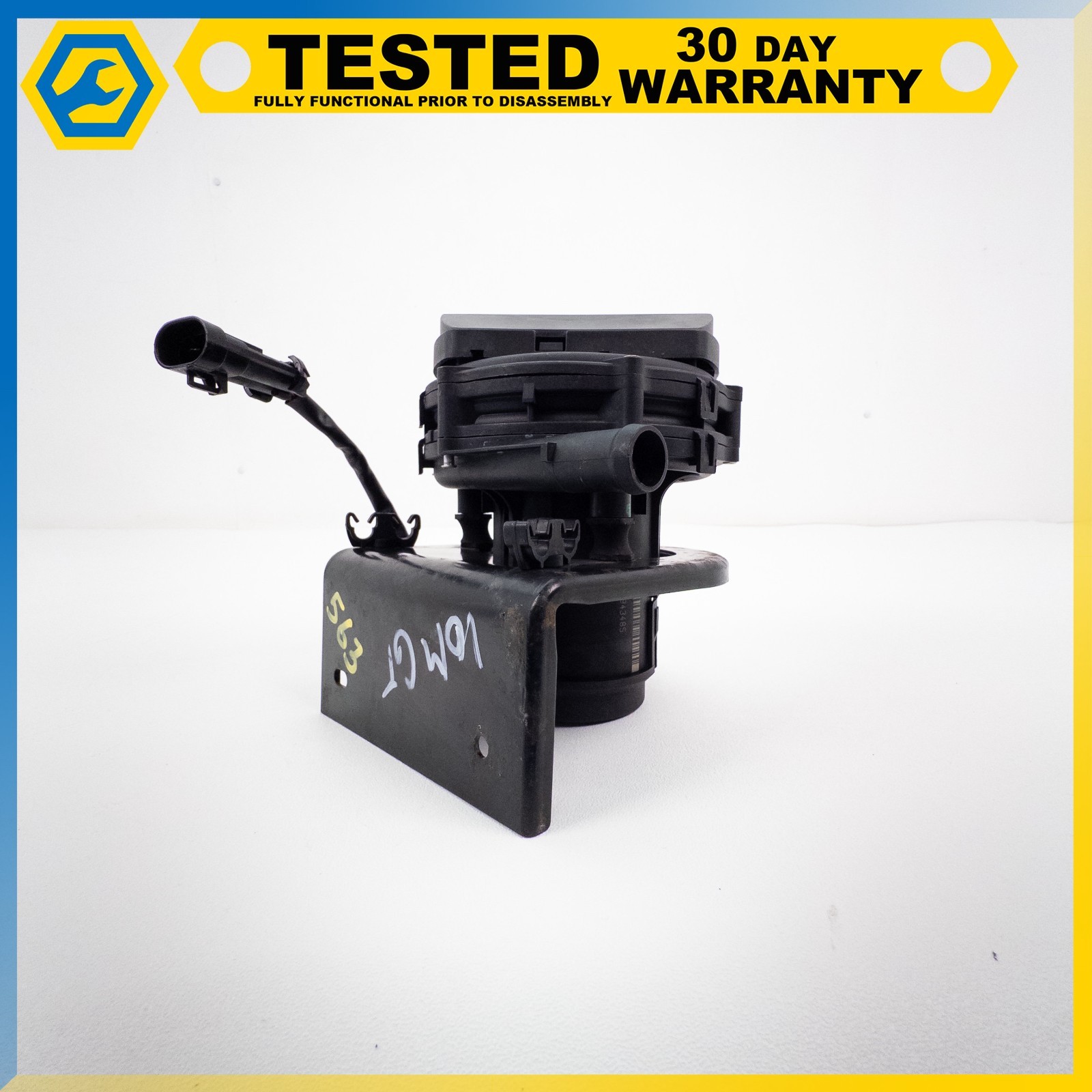 Maserati GranTurismo 2002-2019 Secondary air pump