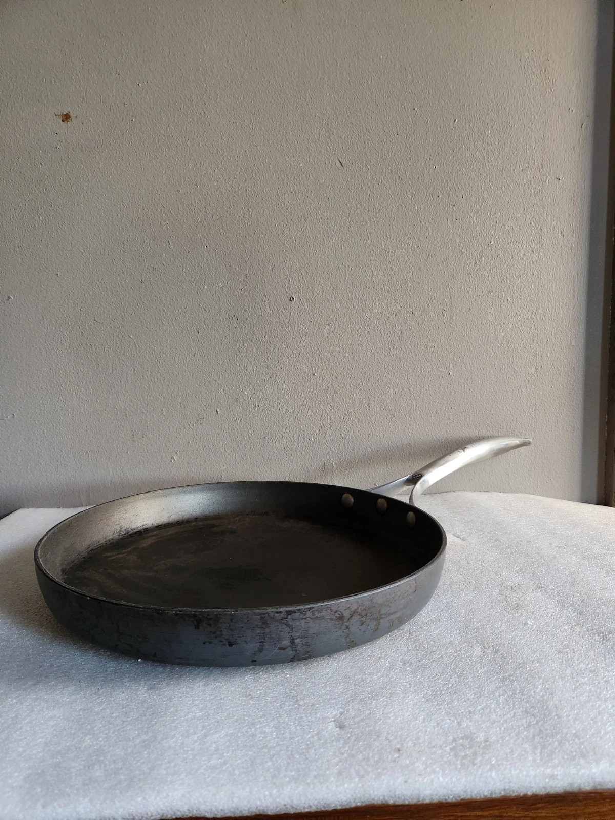 Calphalon Unison Slide 12" Non-Stick Skillet Hard Anodized Aluminum Professional