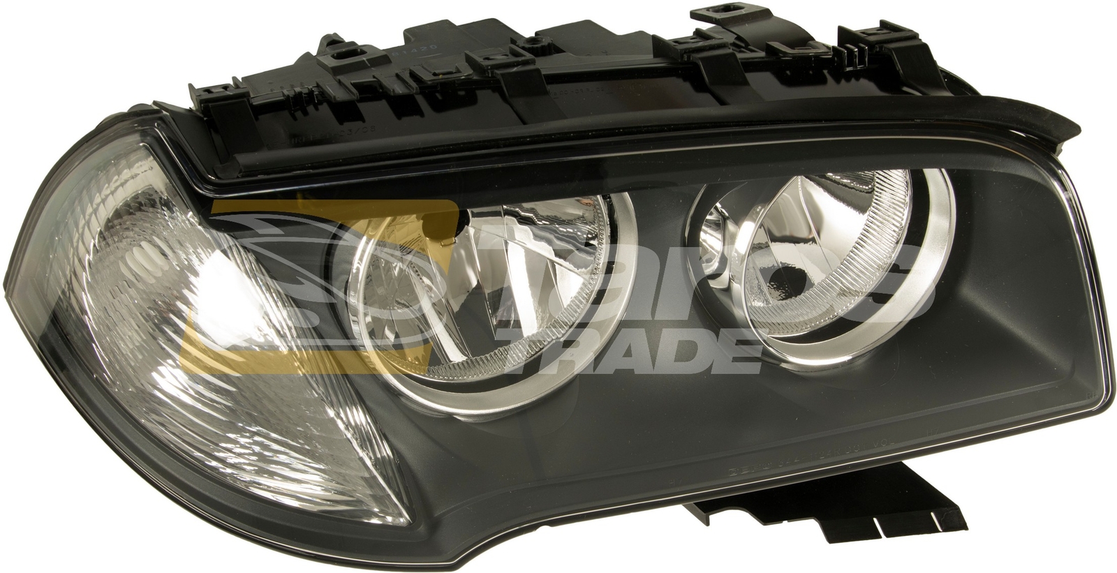 Phare avant droit BMW X3 E83 pour corriger un éclairage opaque ou fissuré