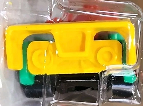 2023 Hot Wheels #128 Green BRICKING SPEED Brick Rides 5/5 LEGO/MEGA - Picture 4 of 7