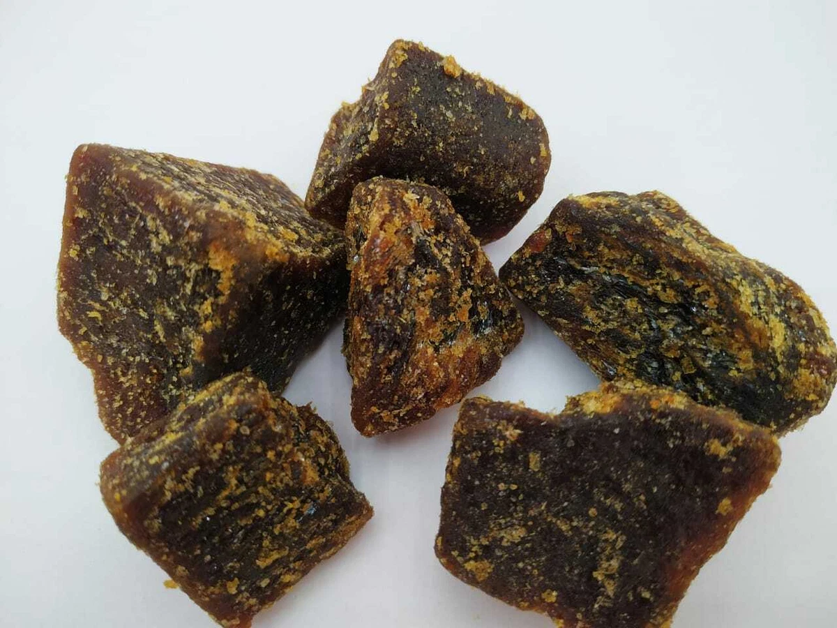 Bakhoor Amber Resin Solid wonderfully rich scent amber solid