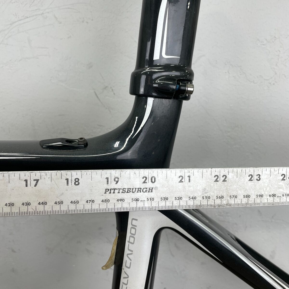 Trek Madone 5.2 Frame Set 54 cm USA Carbon Fiber OCLV 130 Trek Madone 5.2 Frame Set 54 cm USA Carbon Fiber OCLV 130