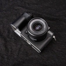 Vintage Genuine Leather Half-Wrap Camera Case Protector for Fuji X-S20 Black