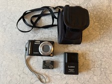 Panasonic LUMIX DMC-ZS6 12X Digital Camera Black W/ Battery Charger Case