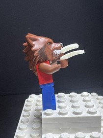 LEGO Werewolf glow dark hands minifigure Monster Fighters 9463 Halloween