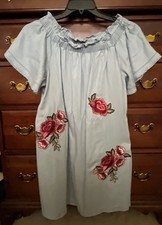 ANA New Approach women's  short-sleeve chambray shift dress floral embroidery L