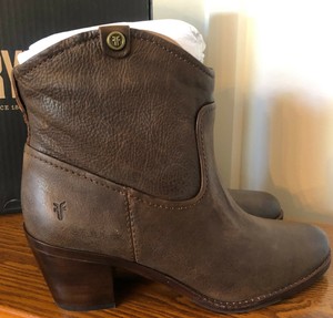 frye jolene bootie