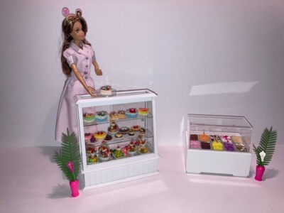 Barbie Food  Re-ment Ice Cream Gelato - Cakes & Bakery Cafe  (see Description)