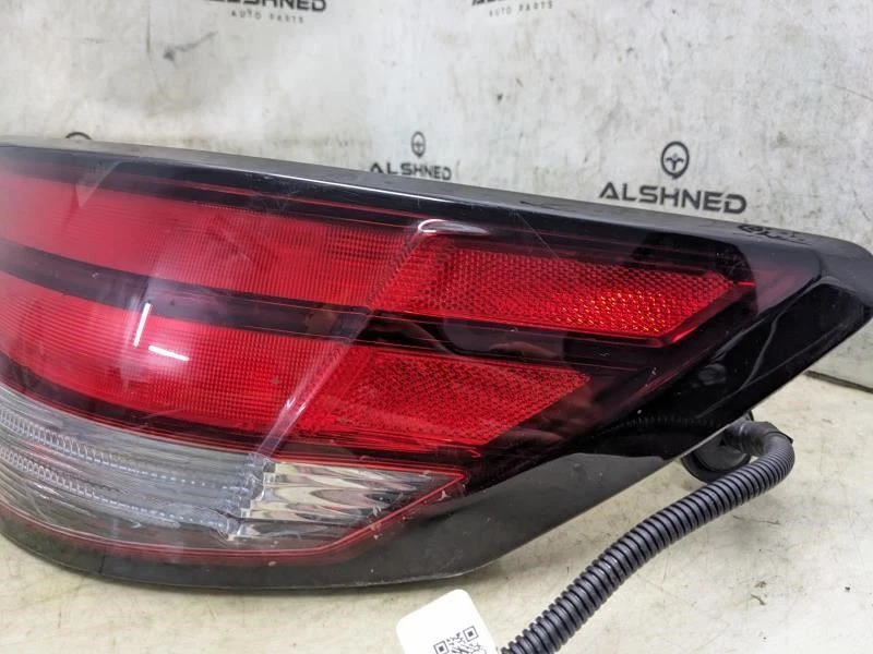 2020-2023 Nissan Sentra RR Right Passenger Side Tail Light Lamp 26550-6LB0A OEM - Image 3 of 4