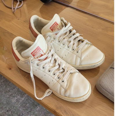 adidas Stan Smith Herren Sneaker Leder weiß/rot EU 43 Low Top Freizeit