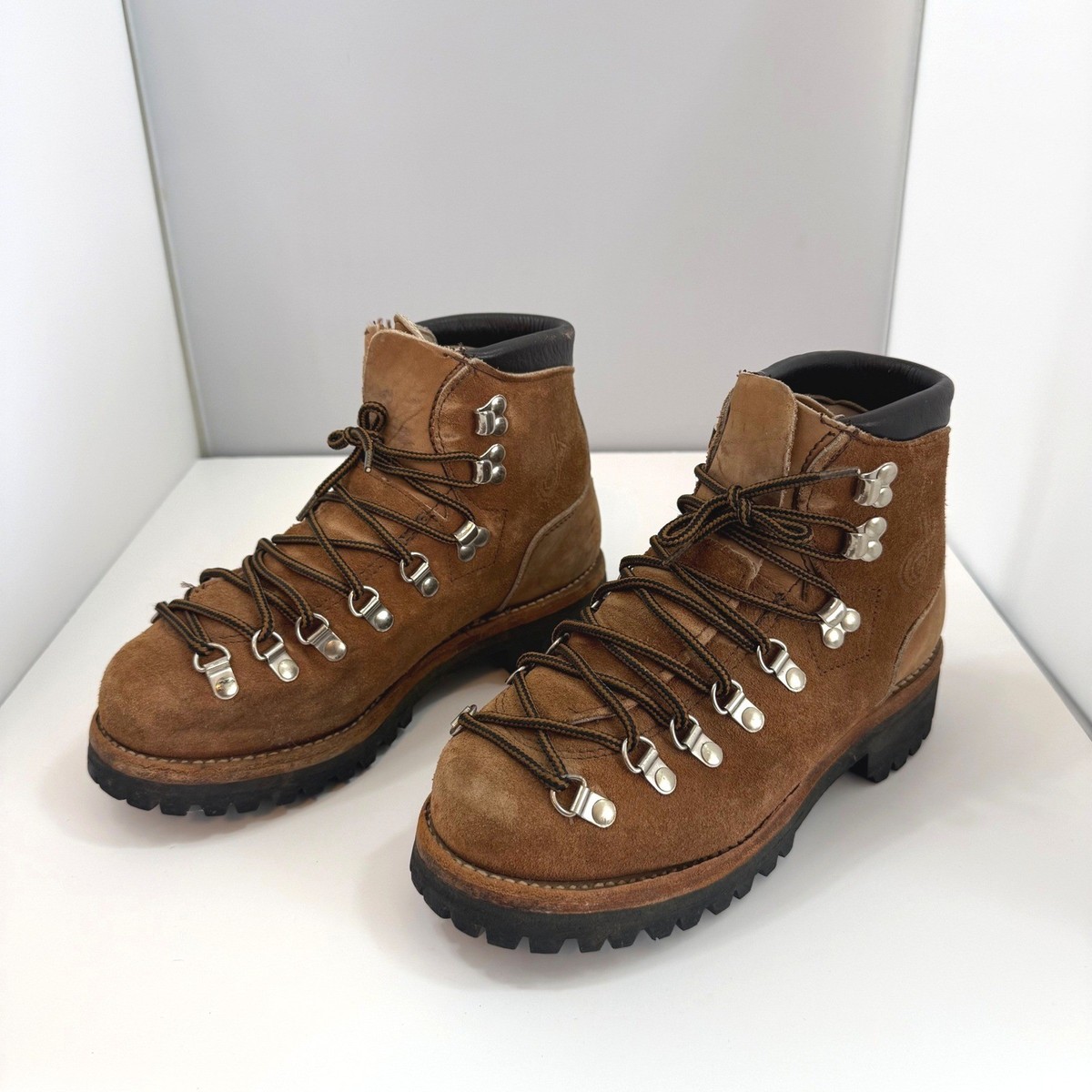 Vintage Dexter Leather Hiking Boots Brown Vibram Sole  display picture 2