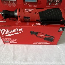 Milwaukee M12 38 In Ratchet Wrench Compact Ratcheting 2457-20 Milwaukee M12 38 In Ratchet Wrench Compact Ratcheting 2457-20
