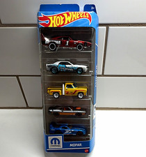 Hot Wheels Mopar 5-Pack 1:64 Diecast Unopened Challenger SRT8 Viper Daytona