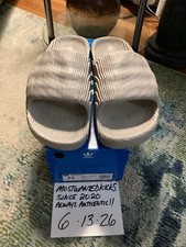 DS 2022 Adidas Adilette 22 Slides Light Brown Core Black Men s Sz 12